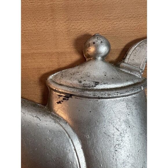 Sexton USA  Cast Metal Teapot Plaque - Picture 4 of 11